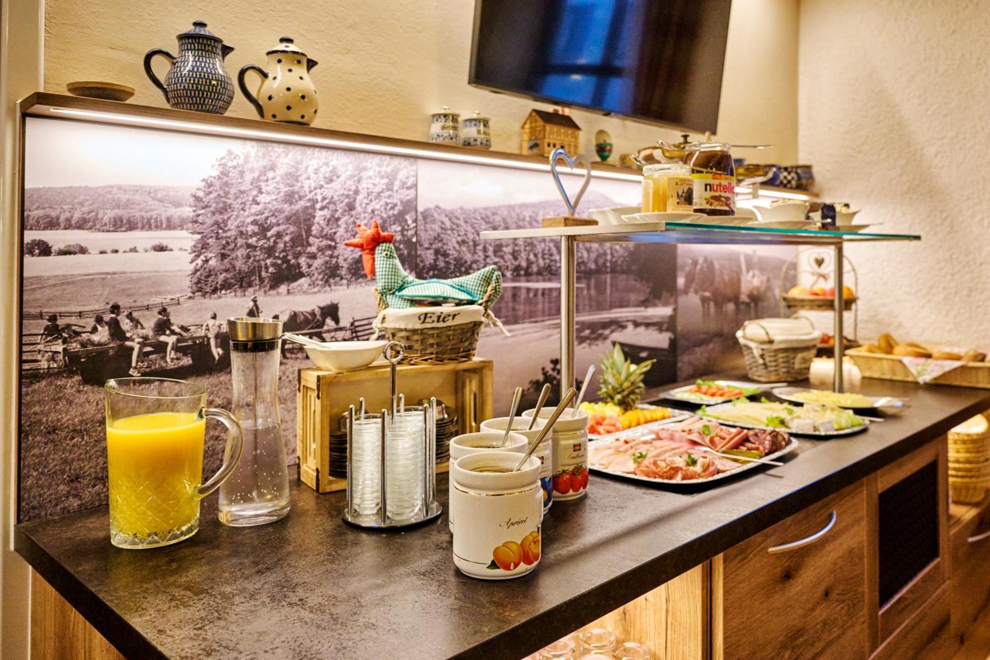 Landhotel Zur Gruenen Kutte Bernshausen Exteriér fotografie
