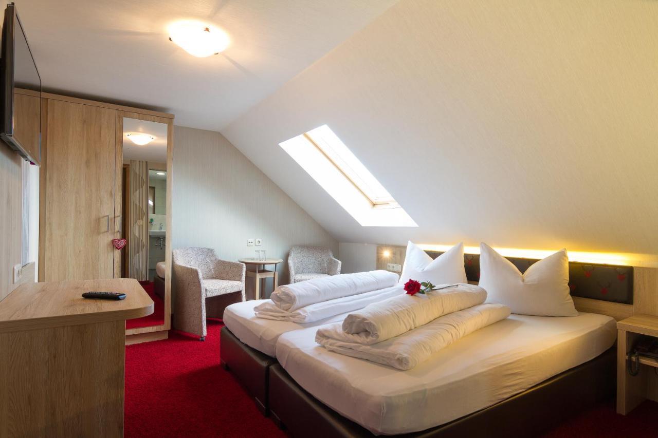 Landhotel Zur Gruenen Kutte Bernshausen Exteriér fotografie